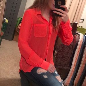 Bright Pink American Eagle Button up🌞